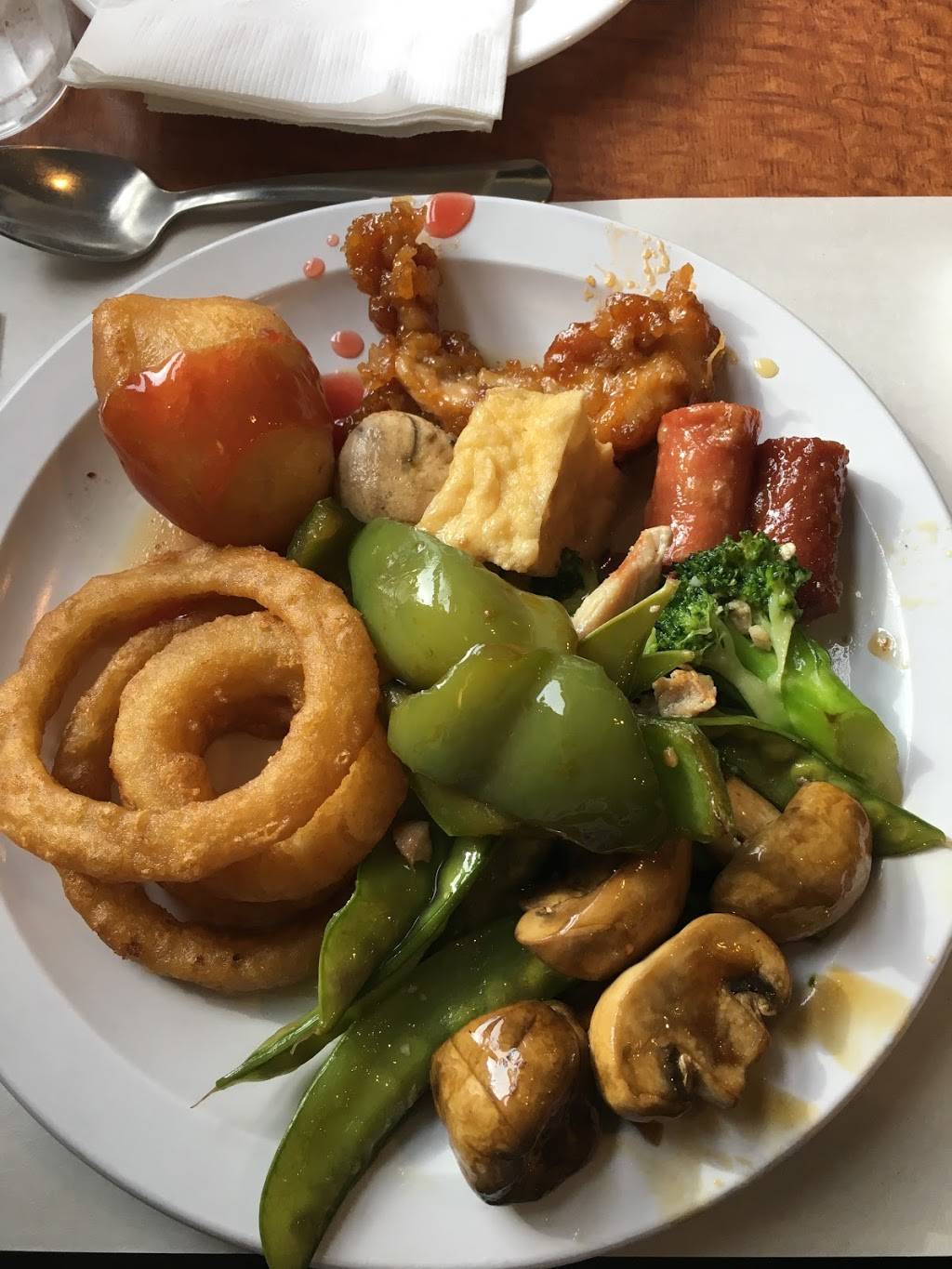 Restaurant Tomas Tam Inc | restaurant | 5233 Boulevard Wilfrid-Hamel, Québec, QC G2E 2H1, Canada | 4188718182 OR +1 418-871-8182