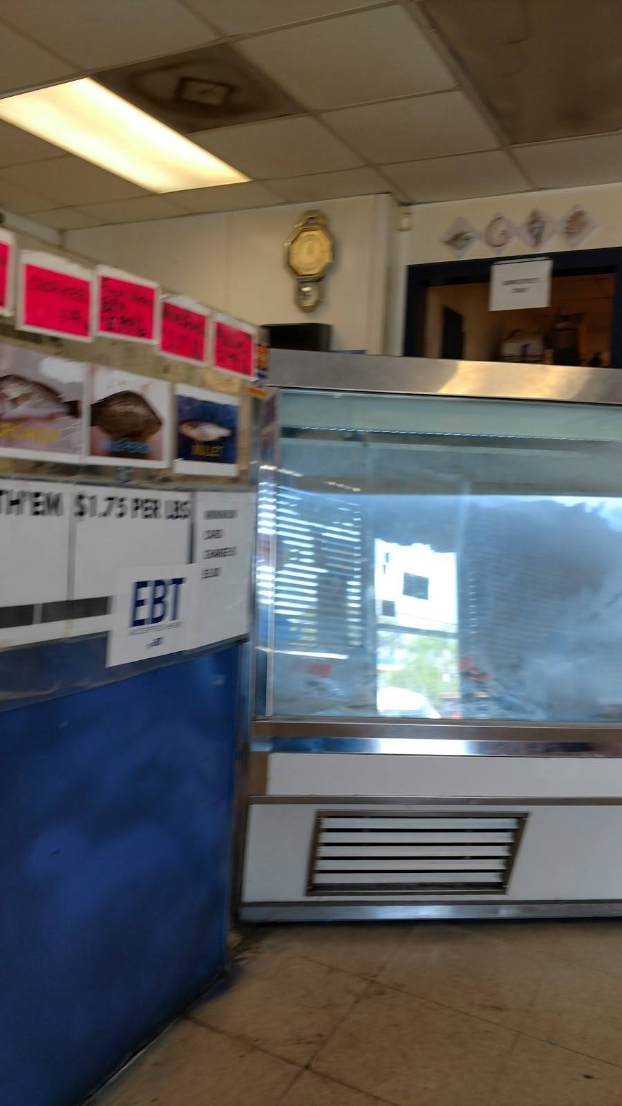 Fish House IV | restaurant | 1243 Watson Blvd, Warner Robins, GA 31093, USA | 4789180808 OR +1 478-918-0808