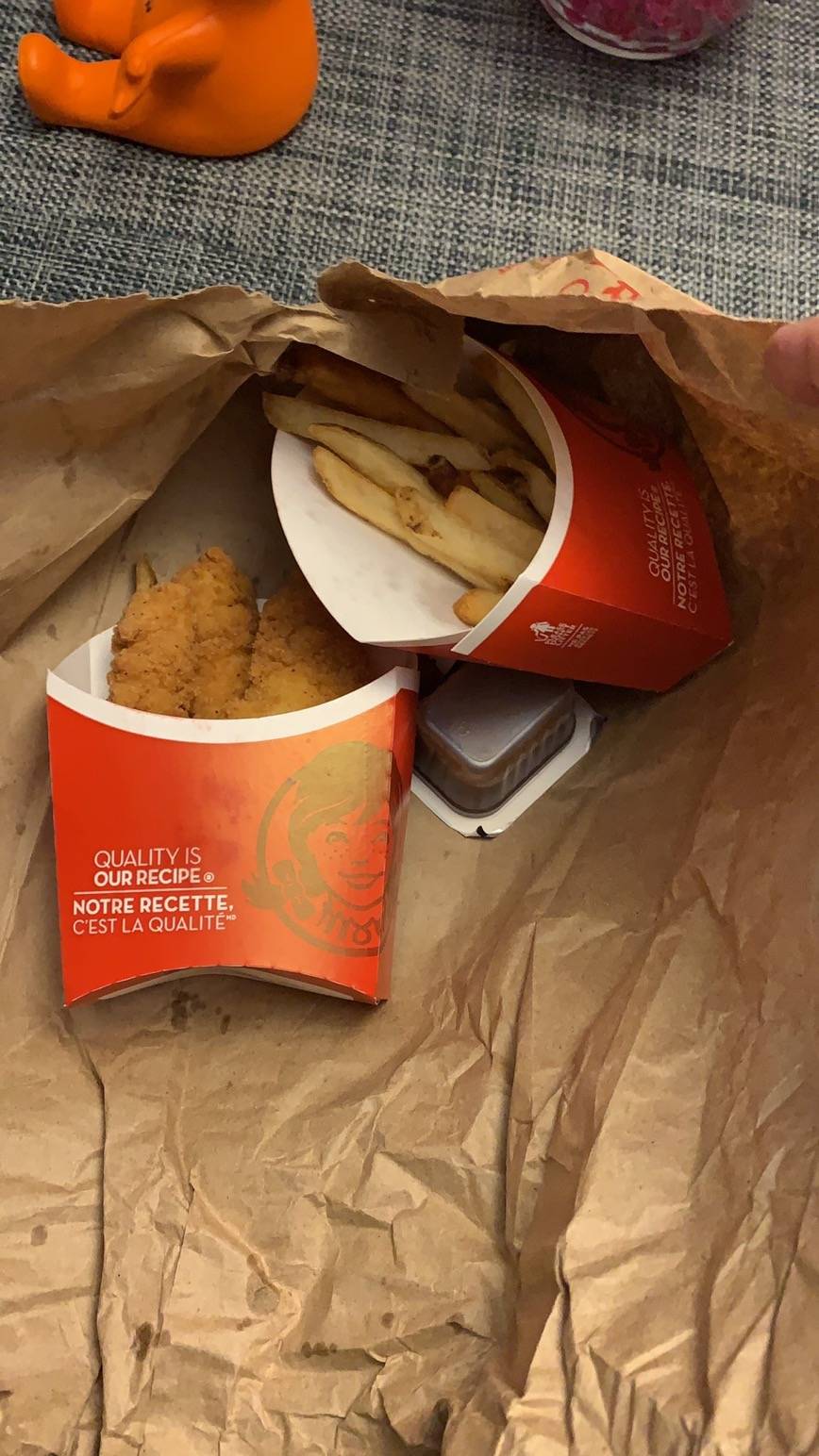 Wendys | restaurant | 2355 Trafalgar Rd Bldg A1, Oakville, ON L6H 6N9, Canada | 9052570071 OR +1 905-257-0071