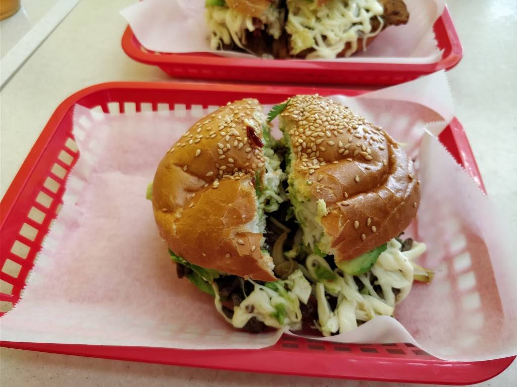 Antojos poblanos El Carmen | restaurant | 603 W Lake St, Maywood, IL 60153, USA | 7083975560 OR +1 708-397-5560