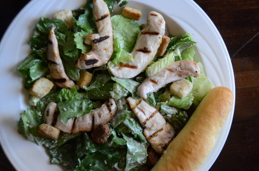 Candlelight Inn Restaurant - Sterling Illinois | restaurant | 2907 North Locust St, Sterling, IL 61081, USA | 8156252600 OR +1 815-625-2600