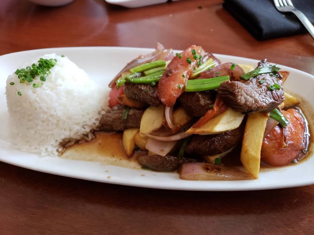 La Canela | restaurant | 141 Gibbs St D, Rockville, MD 20850, USA | 3012511550 OR +1 301-251-1550