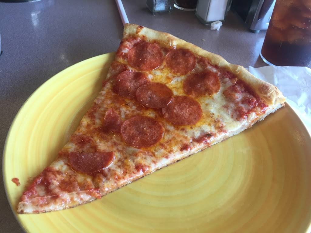 Giovannis New York Pizzeria | restaurant | 1127 Lawrence Expy, Sunnyvale, CA 94089, USA | 4087344221 OR +1 408-734-4221