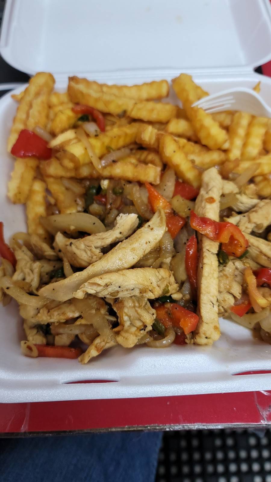 The Cuba Station | restaurant | 5001 Harrisburg Blvd, Houston, TX 77011, USA | 8322729680 OR +1 832-272-9680