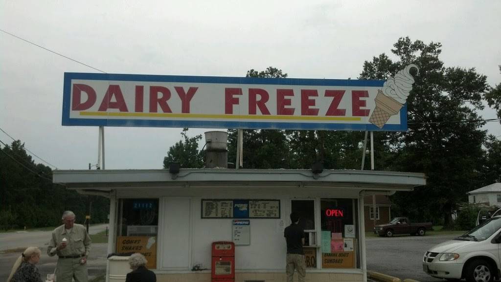 Dairy Freeze | restaurant | 21112 Boydton Plank Rd, McKenney, VA 23872, USA | 8044784012 OR +1 804-478-4012