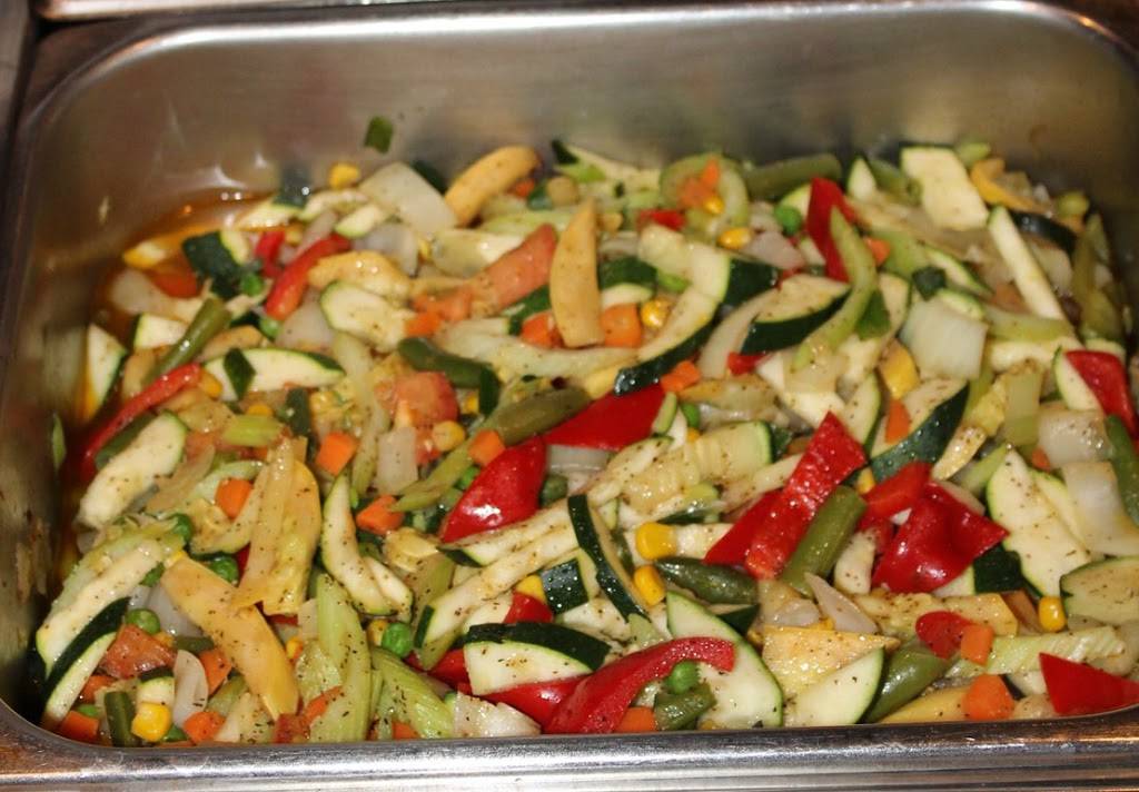 Island Spice Caribbean Restaurant | restaurant | 18200 W McNichols Rd, Detroit, MI 48219, USA | 3135920941 OR +1 313-592-0941