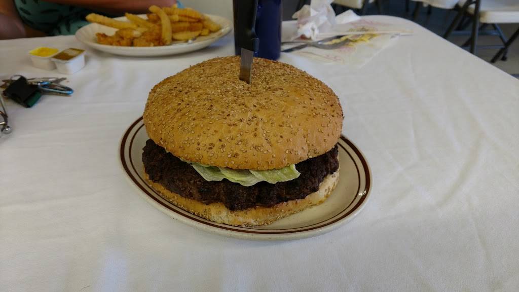 Koras Place | restaurant | 1621 US-43, Demopolis, AL 36732, USA | 3342894911 OR +1 334-289-4911