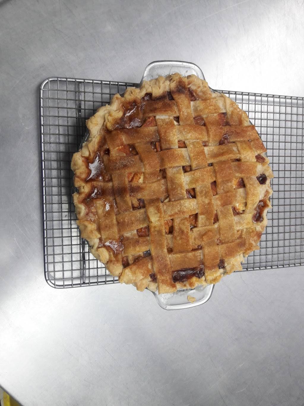 Harvest Table Diner | restaurant | 120 S Center St, Saybrook, IL 61770, USA | 3094759159 OR +1 309-475-9159