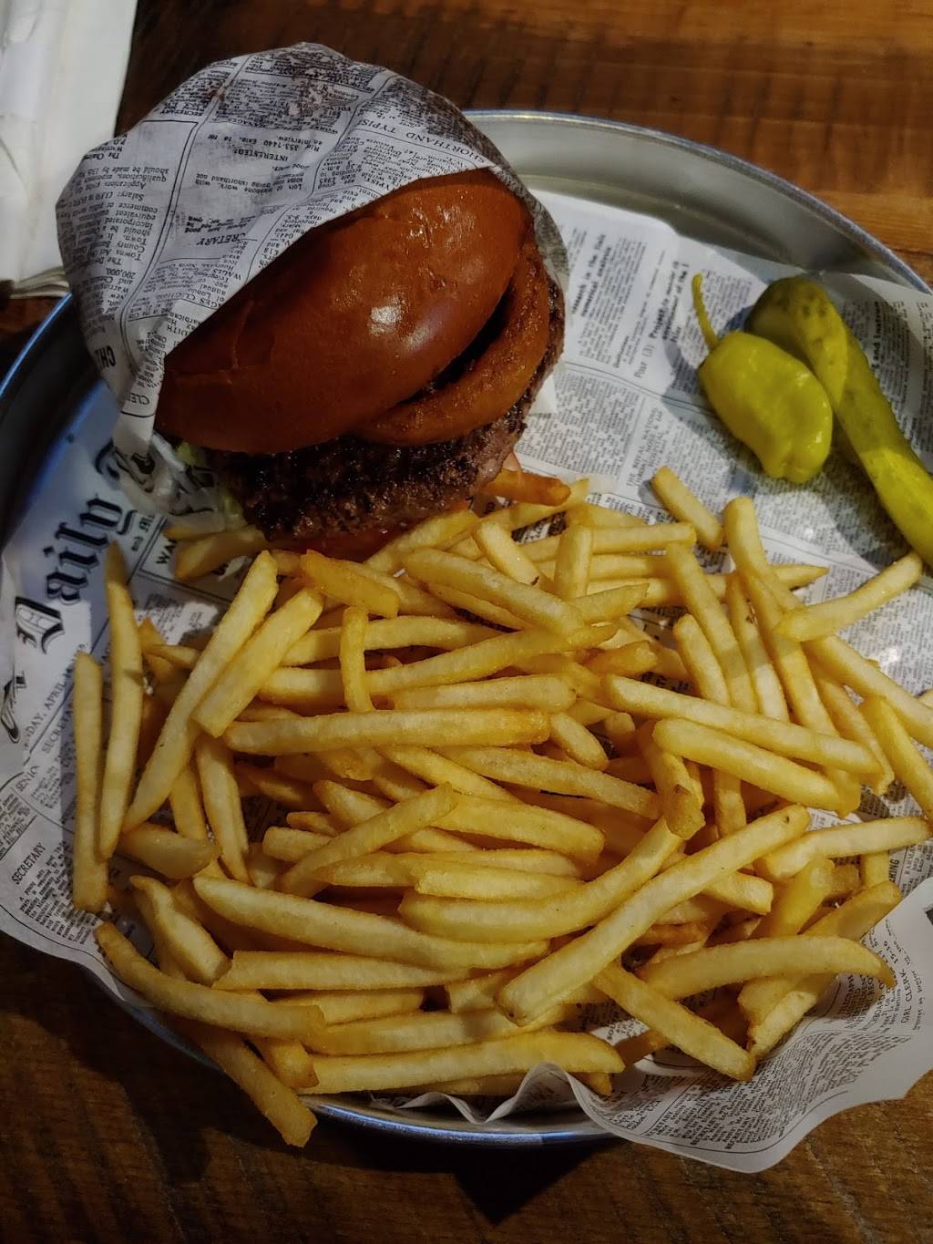 Johnny Macs | restaurant | 842 S Boulder Hwy, Henderson, NV 89015, USA | 7025642121 OR +1 702-564-2121