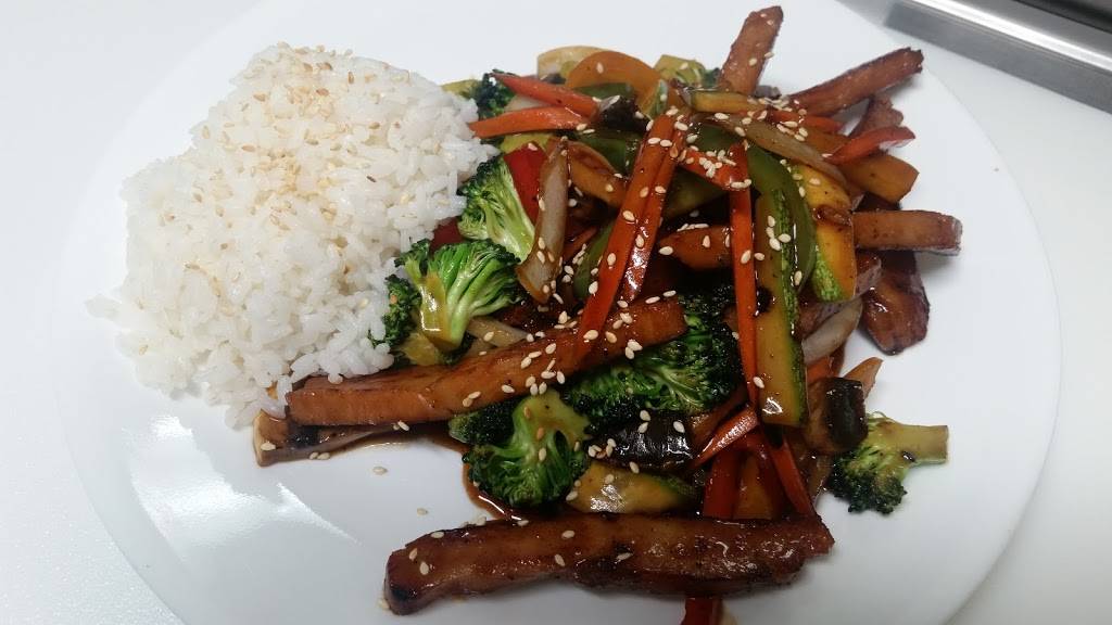 Sushi Bento | restaurant | 82280 CA-111, Indio, CA 92201, USA | 7607753444 OR +1 760-775-3444