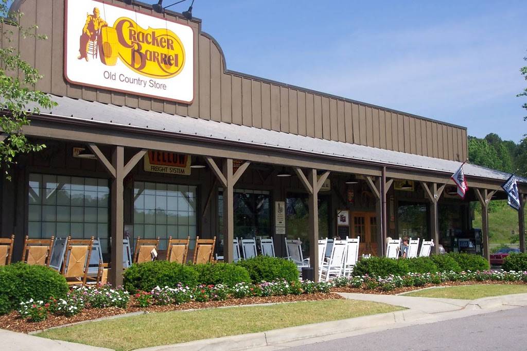 Cracker Barrel Old Country Store | restaurant | 231 Gulf Fwy S, League City, TX 77573, USA | 2813321174 OR +1 281-332-1174