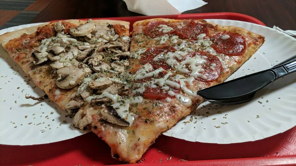 Patellinis Pizza | restaurant | 1429 Main St, Sarasota, FL 34236, USA | 9419576433 OR +1 941-957-6433