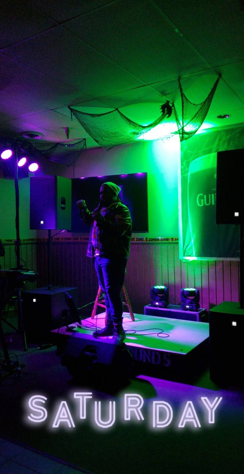 B G Gators | restaurant | 9021 E 109th Ave, Crown Point, IN 46307, USA | 2196620103 OR +1 219-662-0103