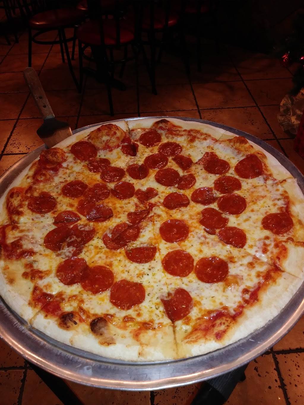 Romas Pizza & Restaurant | restaurant | 653 Lombard Rd, Red Lion, PA 17356, USA | 7174172835 OR +1 717-417-2835