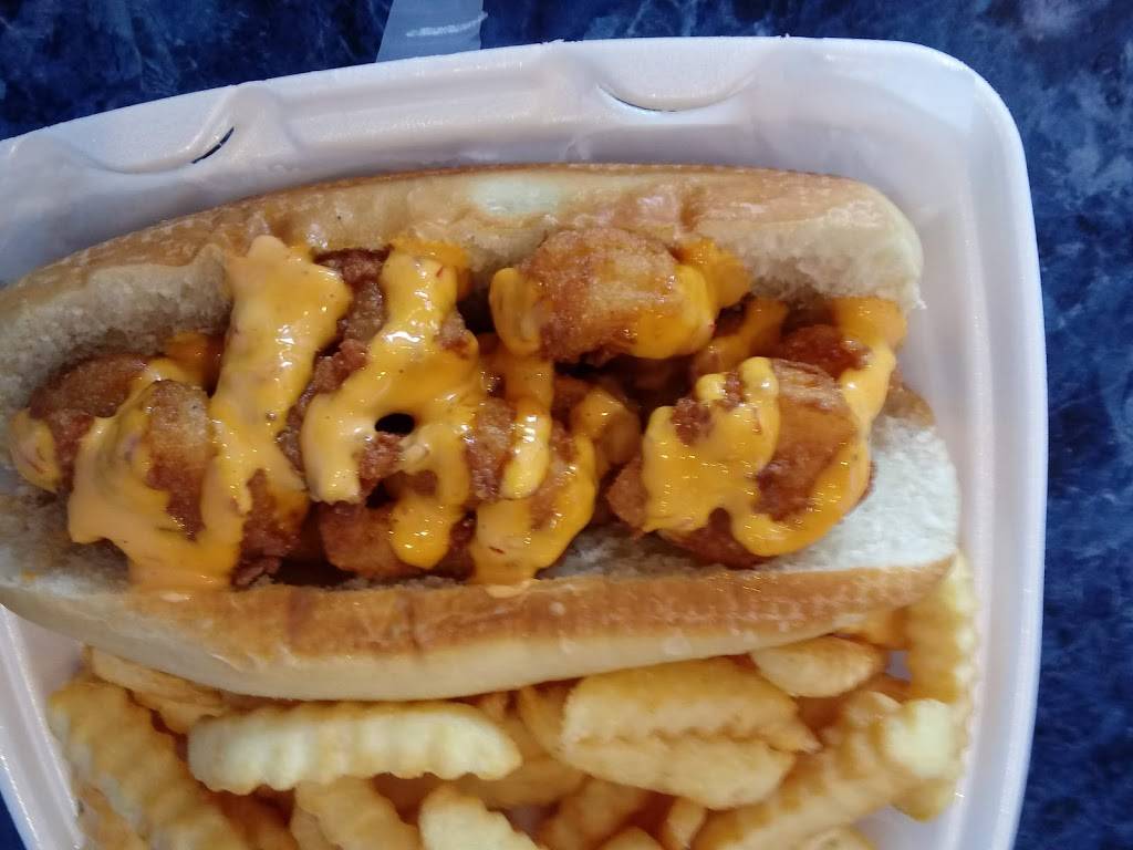 Old Bay Seafood | restaurant | 2125 Starmount Pkwy, Chesapeake, VA 23321, USA | 7574051239 OR +1 757-405-1239