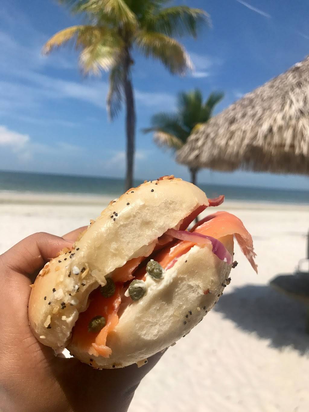 Tuckaway Cafe | cafe | 2301 Estero Blvd, Fort Myers Beach, FL 33931, USA | 2394635398 OR +1 239-463-5398