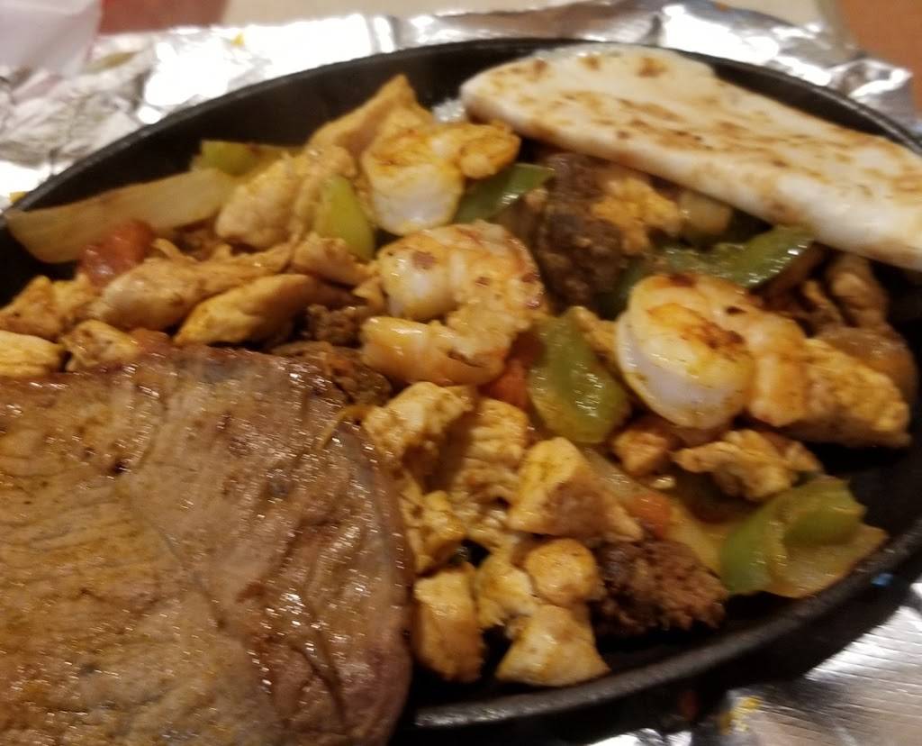 El Patron Mexican Grill | restaurant | 2 W Fulton St, Edgerton, WI 53534, USA | 6085616400 OR +1 608-561-6400