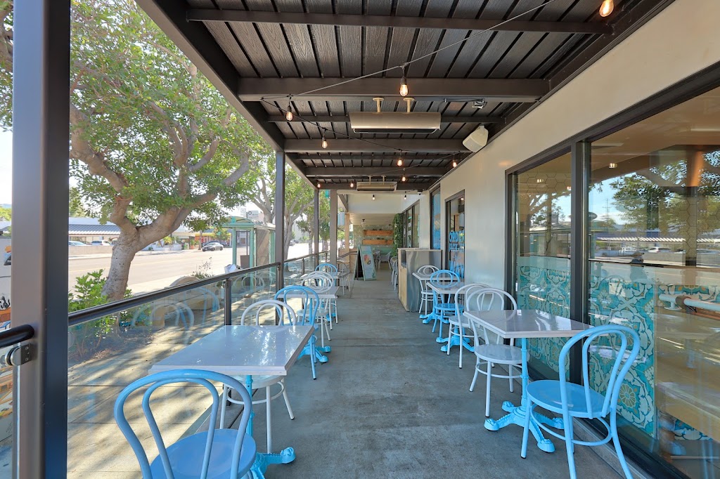 Mendocino Farms | restaurant | 4301 W Riverside Dr, Burbank, CA 91505, USA | 8188613588 OR +1 818-861-3588
