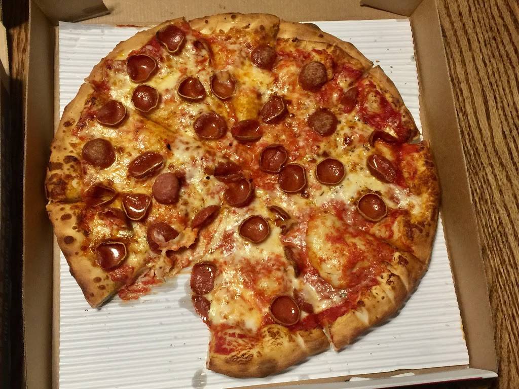 Cloverleaf Pizza | restaurant | 54786 Dequindre Rd, Shelby Charter Twp, MI 48316, USA | 2487912100 OR +1 248-791-2100