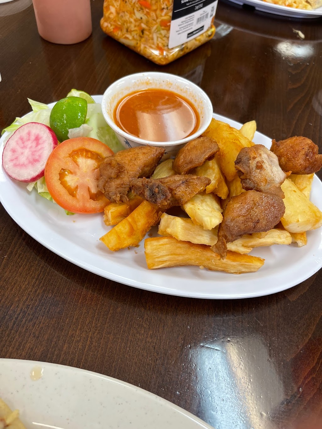 Restaurante y Pupuseria La costa del sol | restaurant | 25 Berry Rd Suite A1, Houston, TX 77022, USA | 3463685556 OR +1 346-368-5556