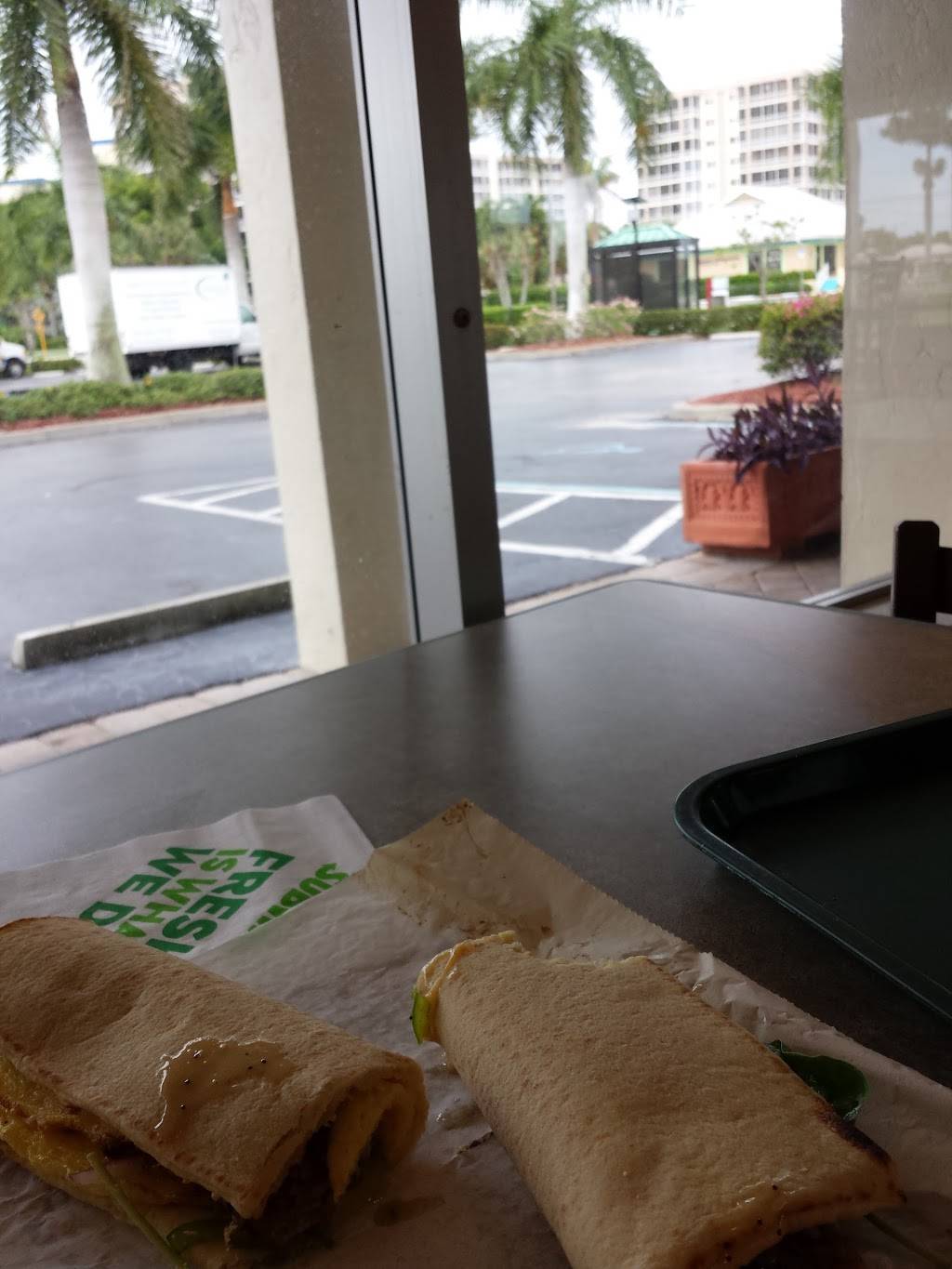 Subway | restaurant | 7205 Estero Blvd, Fort Myers Beach, FL 33931, USA | 2394632979 OR +1 239-463-2979