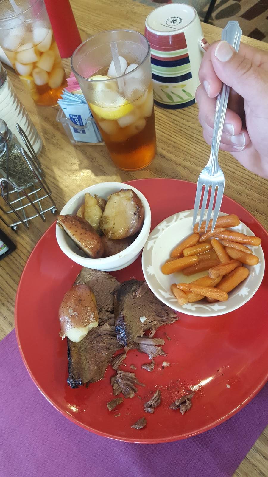 Shirleys Country Kitchen | restaurant | 5924 Old French Rd, Erie, PA 16509, USA | 8148688600 OR +1 814-868-8600