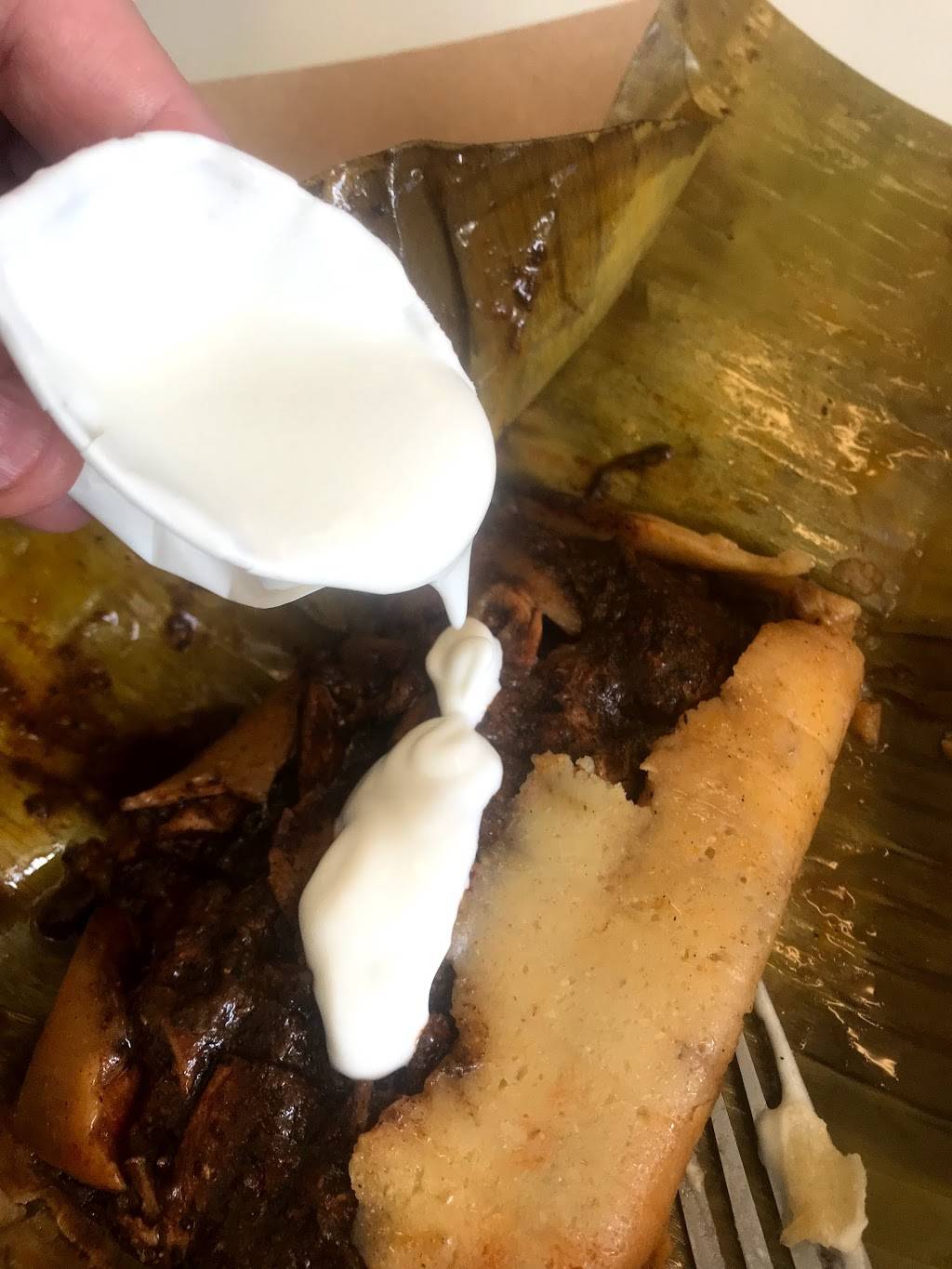 Tamaras Tamales | restaurant | 13352 W Washington Blvd, Los Angeles, CA 90066, USA | 3103057714 OR +1 310-305-7714