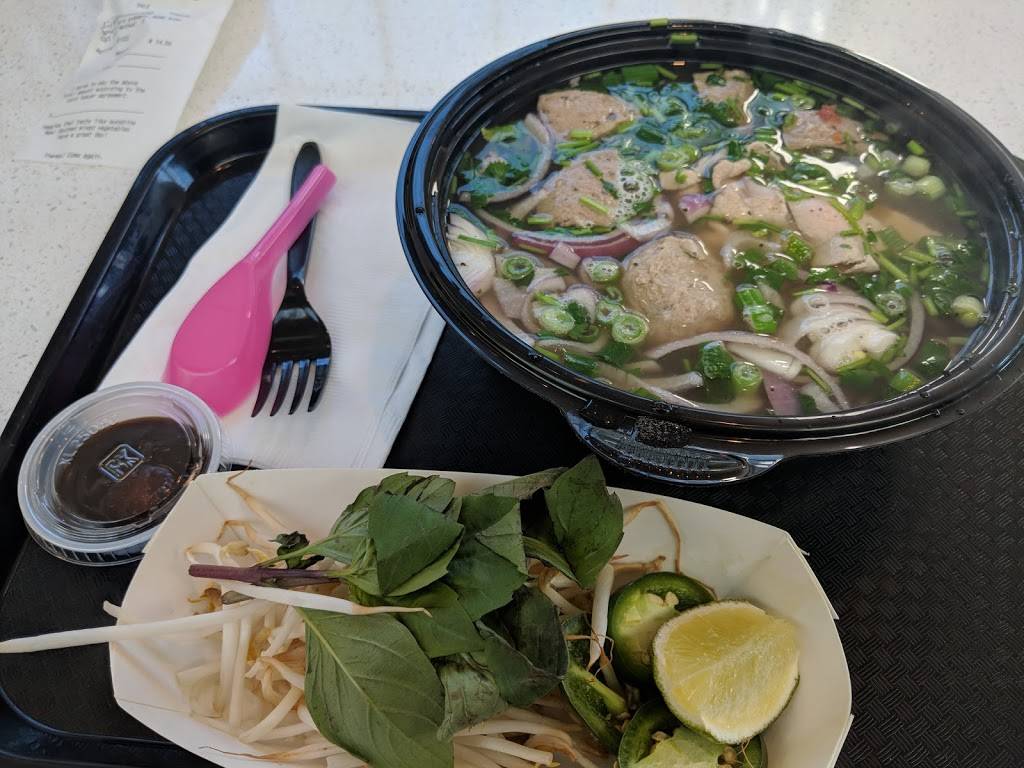 Pho Kitchen Dallas | restaurant | 8687 N Central Expy, Dallas, TX 75225, USA | 2147063595 OR +1 214-706-3595