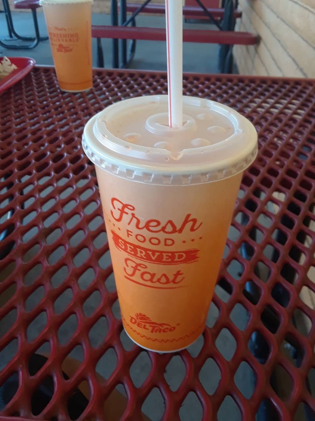 Del Taco | meal takeaway | 72636 Twentynine Palms Highway, Twentynine Palms, CA 92277, USA | 7603679366 OR +1 760-367-9366