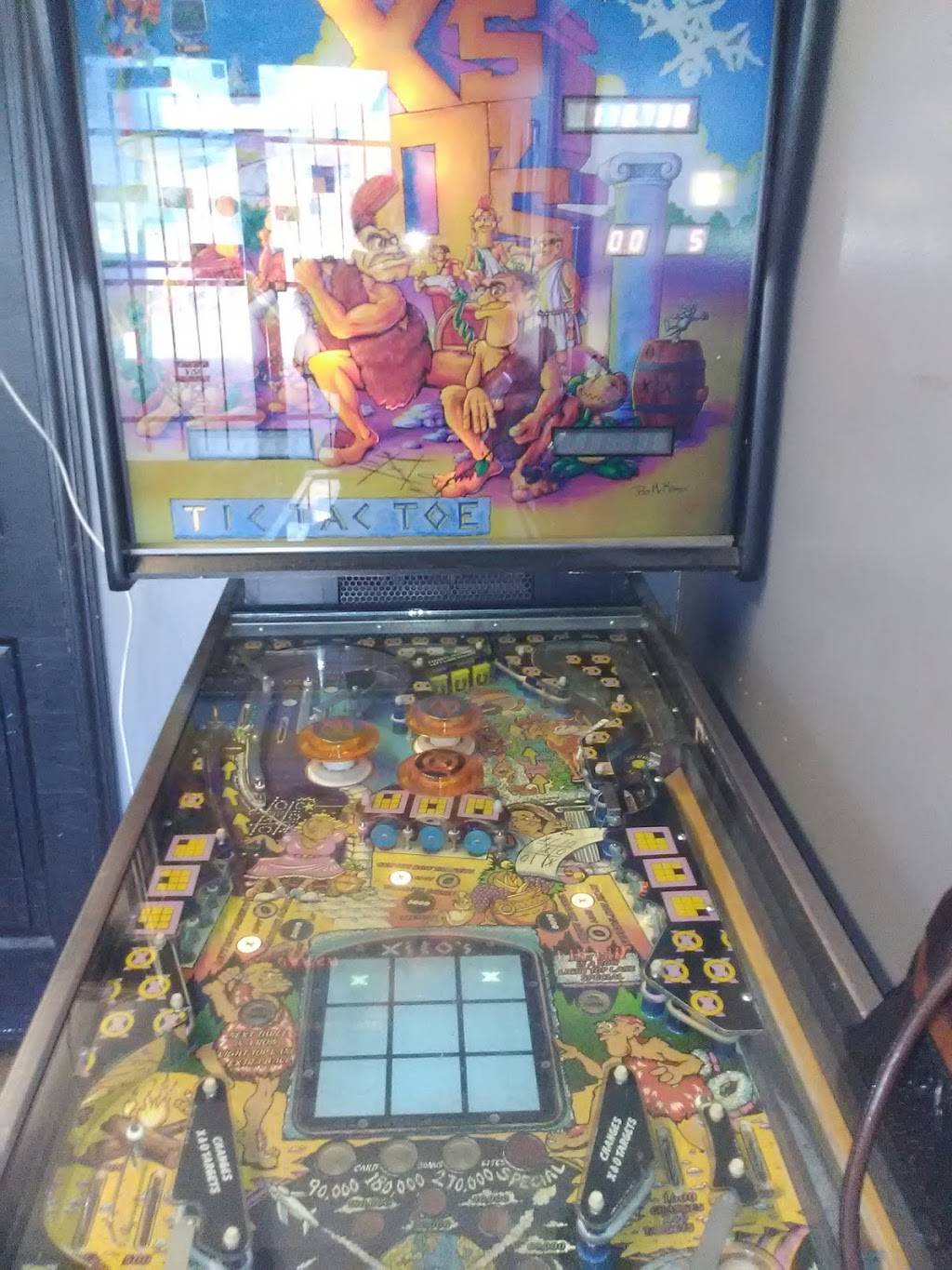 Family Ties Food Mart | restaurant | 1030 Cecil Ave, Louisville, KY 40211, USA | 5029076548 OR +1 502-907-6548