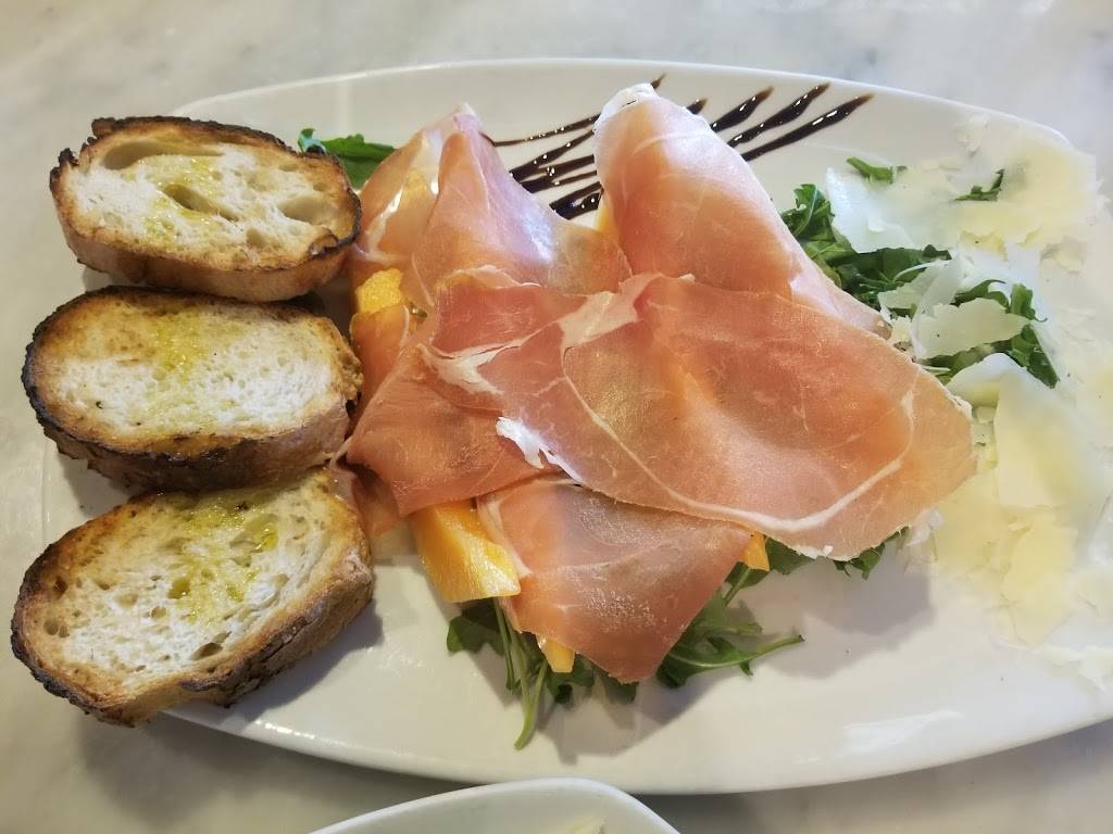 Fuoco Pizzeria Napoletana | restaurant | 101 N Harbor Blvd, Fullerton, CA 92832, USA | 7146260727 OR +1 714-626-0727