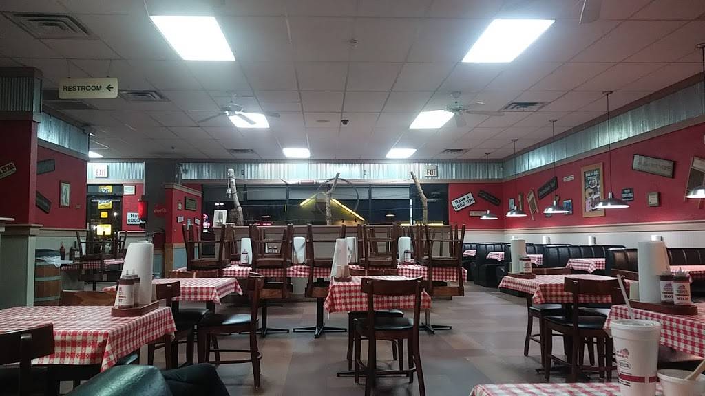 Hog Wild Pit Bar-B-Q | restaurant | 630 E 47th St S, Wichita, KS 67216, USA | 3165227636 OR +1 316-522-7636