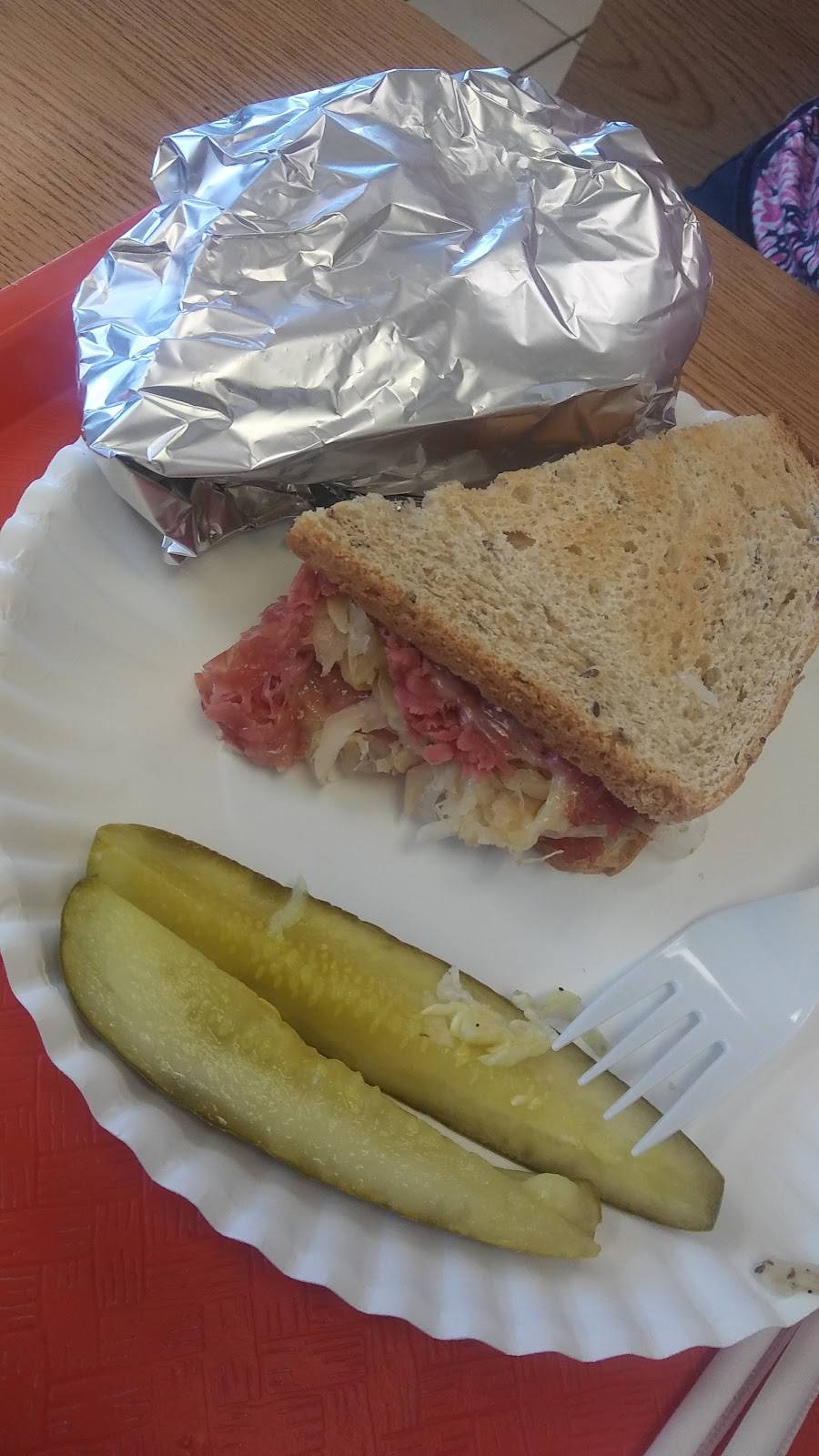 Dons Famous Hoagies | restaurant | 784 S Apollo Blvd, Melbourne, FL 32901, USA | 3216767030 OR +1 321-676-7030