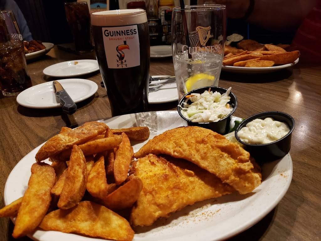 Kellehers Irish Pub & Eatery | restaurant | 619 Southwest Water Street, Peoria, IL 61602, USA | 3096736000 OR +1 309-673-6000