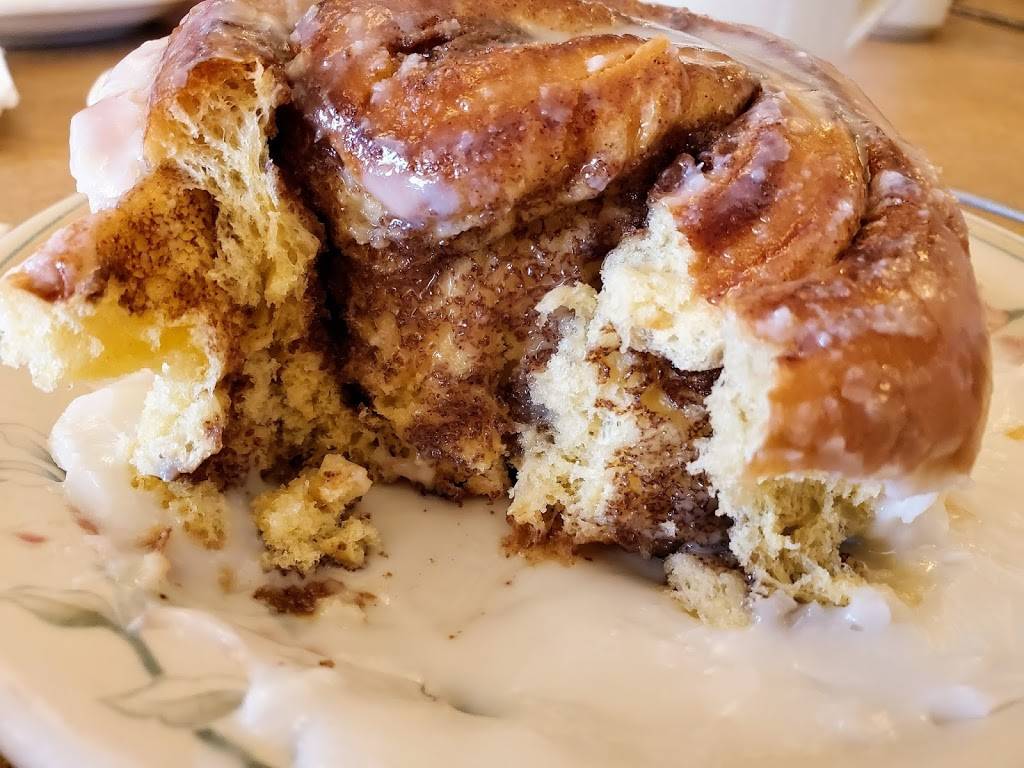 Family Pancake House Kitsap Way | restaurant | 3900 Kitsap Way, Bremerton, WA 98312, USA | 3604792422 OR +1 360-479-2422