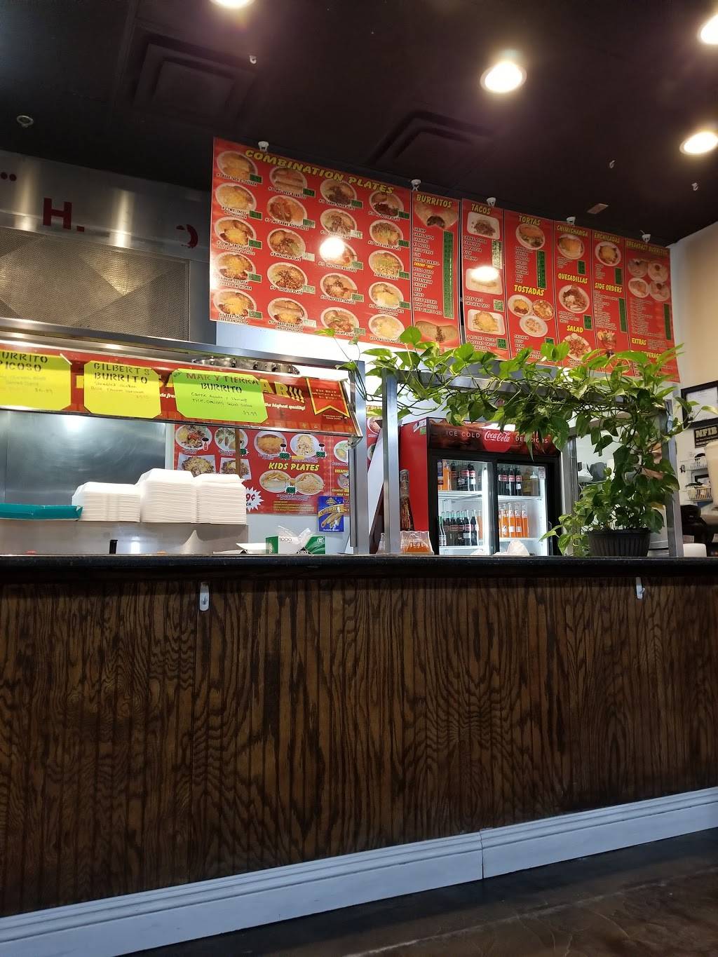 Hunbertos Mexican Food | restaurant | 53 N Val Vista Dr #101, Gilbert, AZ 85234, USA | 4806330303 OR +1 480-633-0303