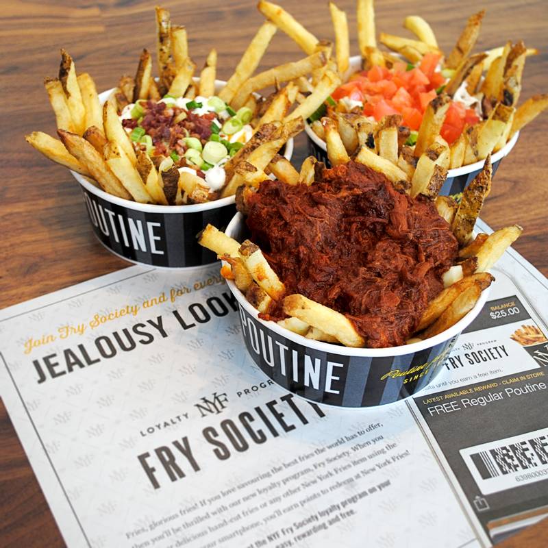 New York Fries - Billings Bridge Plaza | restaurant | 2277 Riverside Dr Unit 219, Ottawa, ON K1H 7X6, Canada | 6132609103 OR +1 613-260-9103