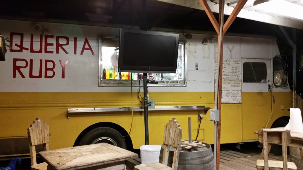 Taqueria Ruby | restaurant | 10039 Huffmeister Rd, Houston, TX 77065, USA | 8326595993 OR +1 832-659-5993
