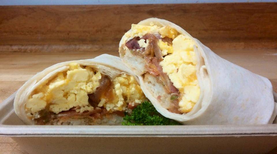 Cinnamons Bakery & Sandwich Shoppe | bakery | 1350 CA-2 #2, Wrightwood, CA 92397, USA | 7602495588 OR +1 760-249-5588