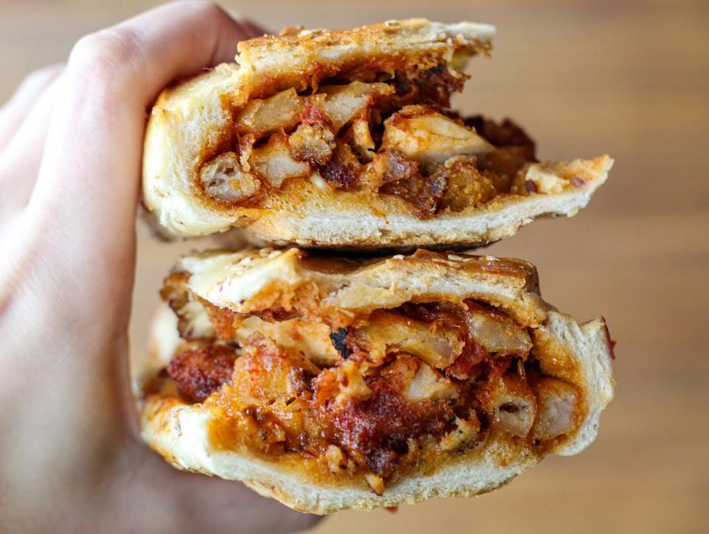 Hangry | restaurant | 725 Hillside Avenue, New Hyde Park, NY 11040, USA | 5166297102 OR +1 516-629-7102