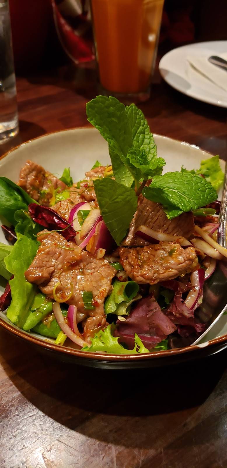 Weera Thai Restaurant - Sahara | restaurant | 3839 W Sahara Ave ste 7-9, Las Vegas, NV 89102, USA | 7028738749 OR +1 702-873-8749