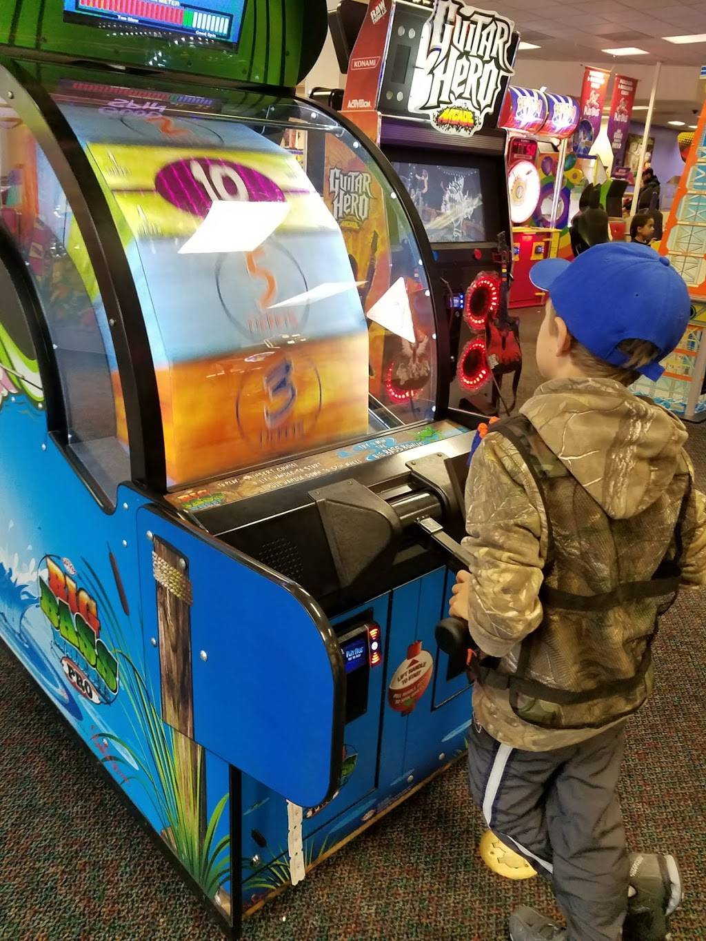 Chuck E. Cheese | restaurant | 1273 Lombardi Access Rd, Green Bay, WI 54304, USA | 9204970338 OR +1 920-497-0338