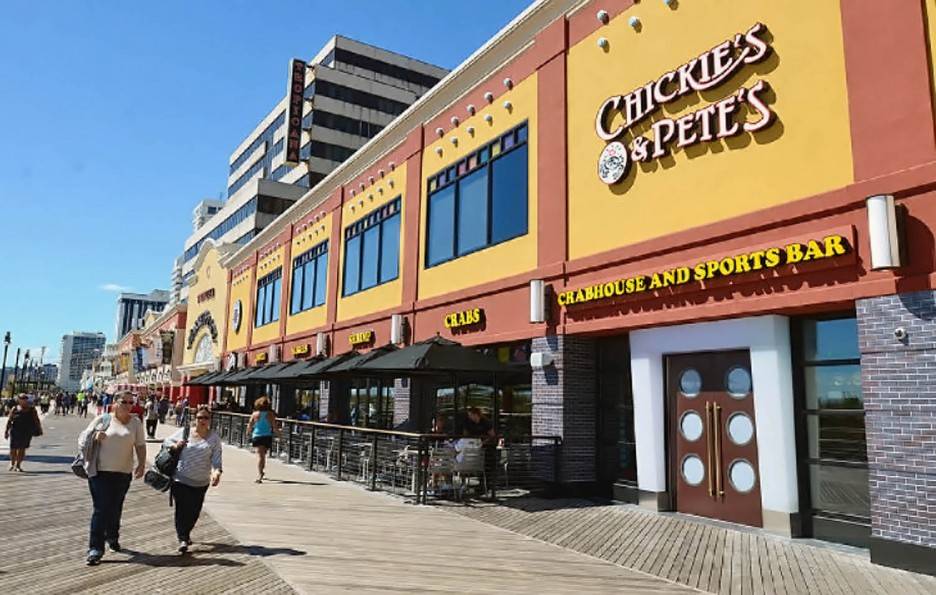 Chickies & Petes | restaurant | 2831 Boardwalk, Atlantic City, NJ 08401, USA | 6093441080 OR +1 609-344-1080