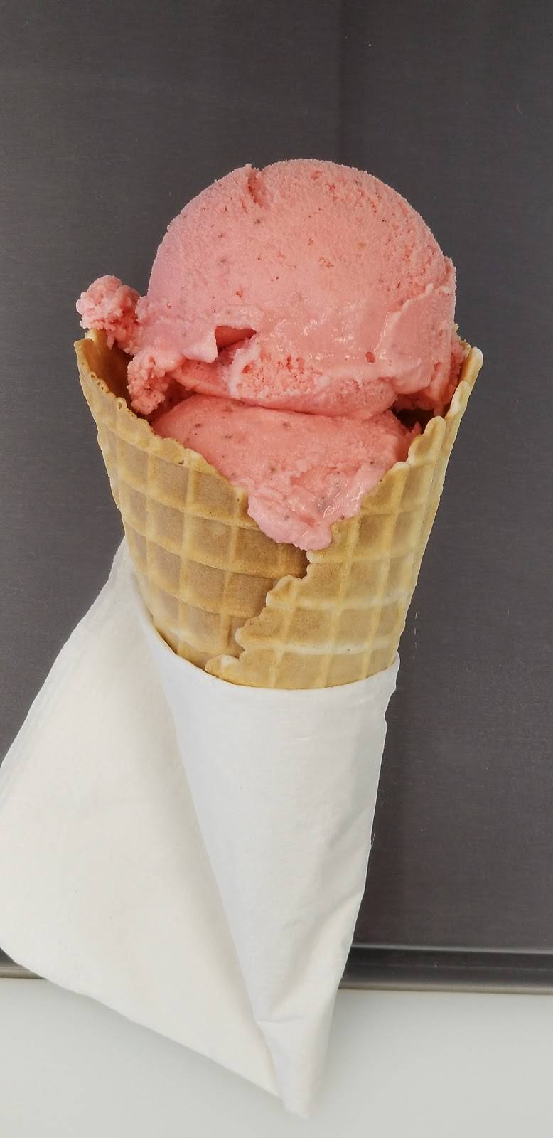 Gustitos Helados y Raspados | restaurant | 1718 N Goldenrod Rd Suite 5, Orlando, FL 32807, USA | 4074634021 OR +1 407-463-4021