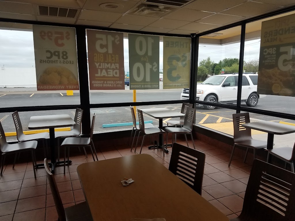 Churchs Texas Chicken | restaurant | 295 US-77, San Benito, TX 78586, USA | 9563991291 OR +1 956-399-1291