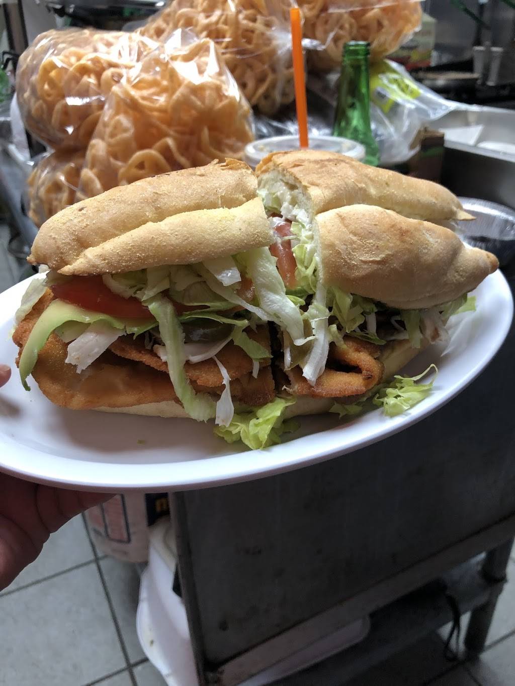 Los Cuatro Reyes | restaurant | 147-12 45th Ave, Queens, NY 11355, USA | 3477324253 OR +1 347-732-4253