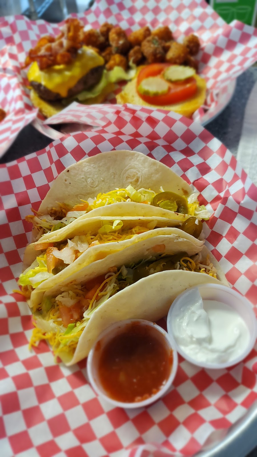 The Country Gym - Milton | restaurant | 5198 Willing St, Milton, FL 32570, USA | 8506654143 OR +1 850-665-4143