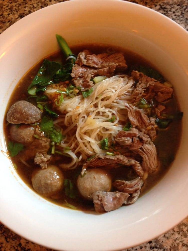 Eggs and Thai Cafe | restaurant | 2 Kings Ct, Dedham, MA 02026, USA | 7813262538 OR +1 781-326-2538