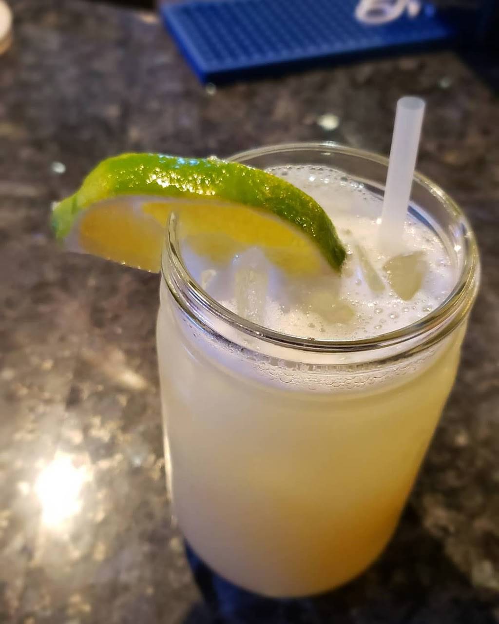 Red Hook Seafood | restaurant | 6759 Northwest Loop 410, San Antonio, TX 78238, USA | 2105921017 OR +1 210-592-1017