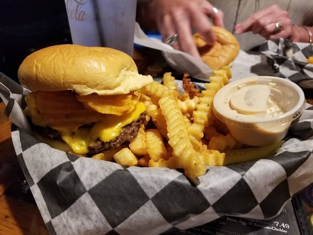 Jack Browns Beer & Burger Joint Roanoke | restaurant | 210 Market St SE, Roanoke, VA 24011, USA | 5403420328 OR +1 540-342-0328